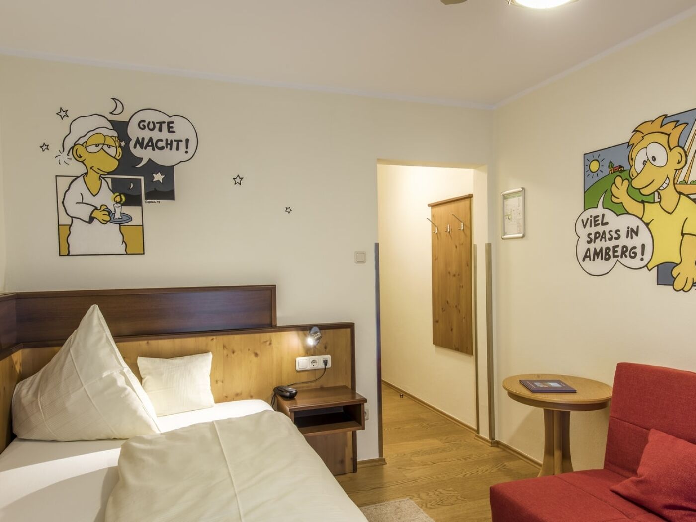 Einzelzimmer 1 Marcus Trepesch - Bilderbuchbett