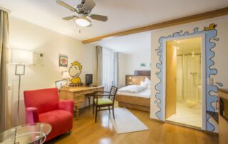 StimulART Preis für Kunst im Hotel 2 Einzelzimmer gestaltet von Marcus Trepesch