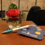 Hotel Brunner Amberg 2 angebote-und-mehr-an-der-rezeption-quadrat