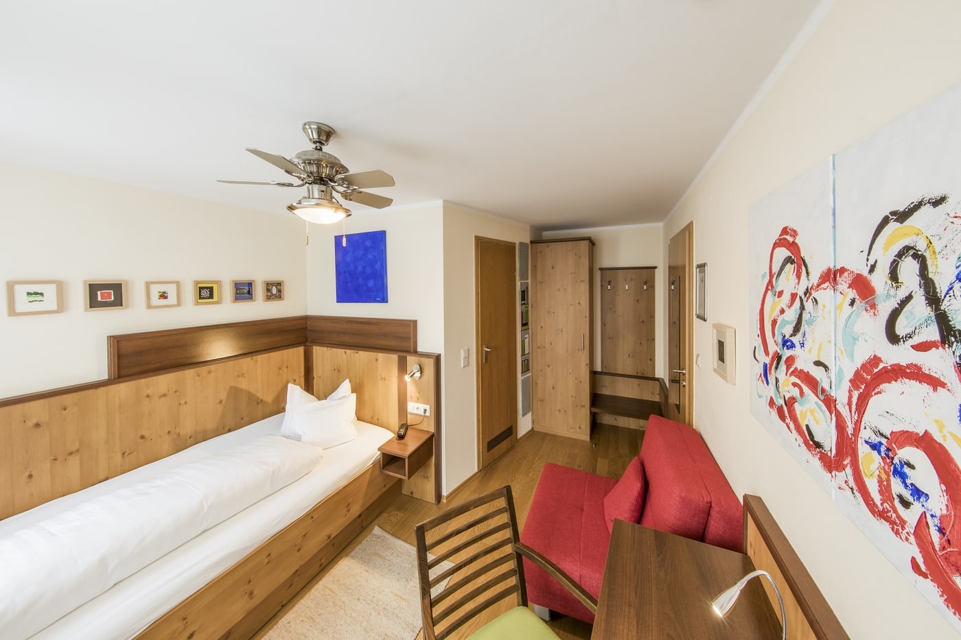 dorothea-prechtl-happy-moments-room-20-1