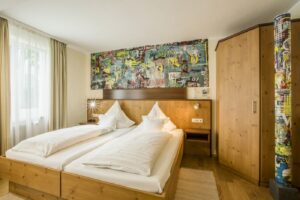 michaela-peter-the-room-of-opportunities-zimmer-23-1