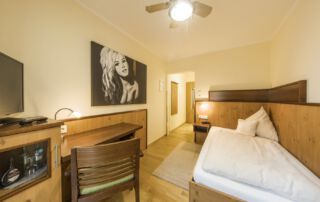 StimulART Preis für Kunst im Hotel 4 Einzelzimmer gestaltet von Nina Ferstl