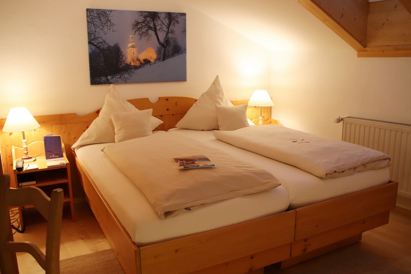 suite-doppelbett-schlafzimmer