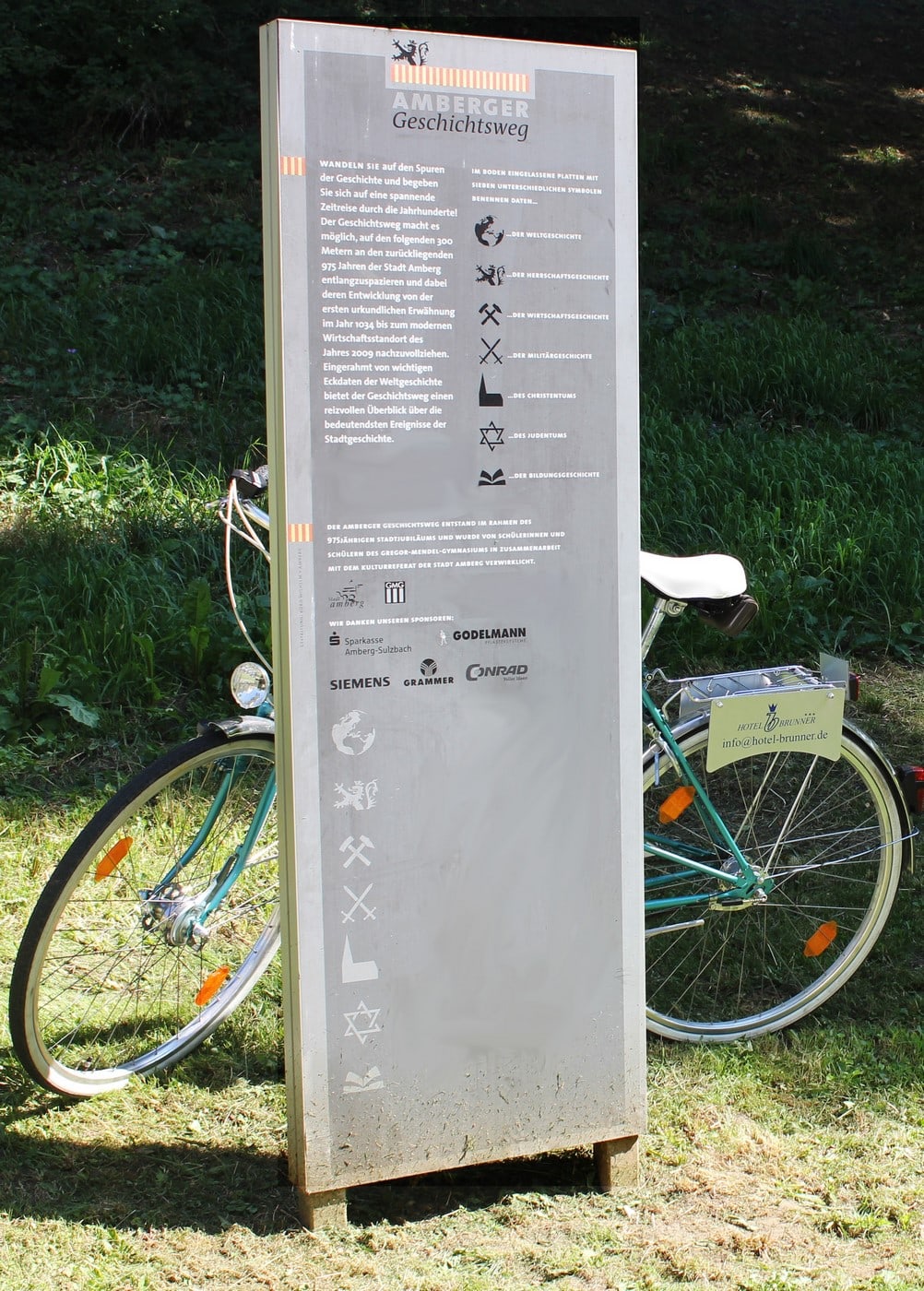 Along the history trail history-trail-hotel-brunner-bicycle