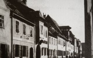 History of the Hotel Brunner 8 brick-street-about-1900