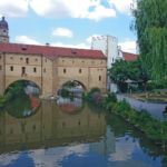 amberg-city-glasses-mirror