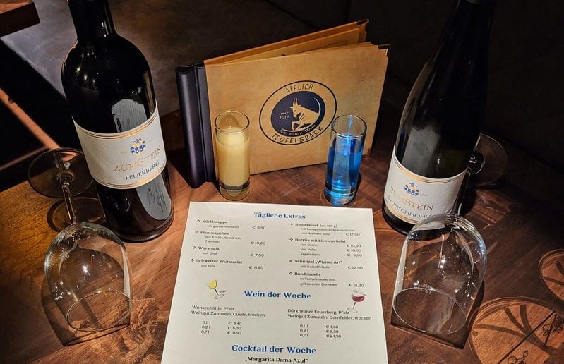 wochenkarte-mit-wein-der-woche
