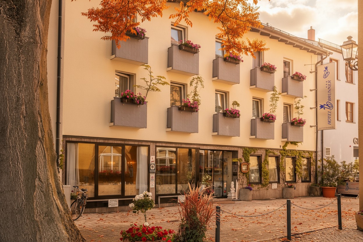 Herbst Spezial 2025 1 Hotel Brunner Amberg im Herbst – Herbst-Spezial: 2 Nächte ohne Aufpreis, inkl. Herbst-Cocktail, 10-€-Gutschein & Stadtrundgang-Broschüre