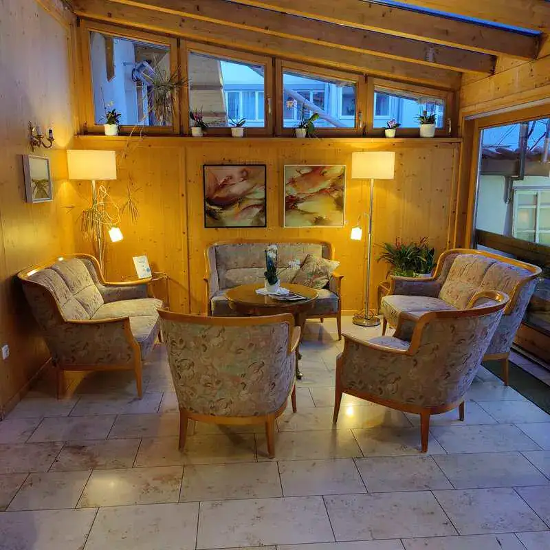 Bilder im Sallettle von Bettina Süss Bilder für die Bettina Süss Vernissage im Salettle des Hotel Brunner Amberg